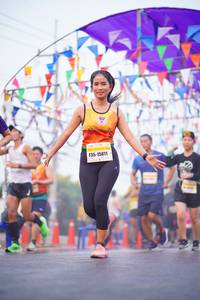 BIB: 15811
                            <button type="button" onclick="openModal(9939735)" class="btn btn-primary btn-sm float-right btn-popup" data-toggle="modal" data-target=".modal-high-quality">
                        <i class="fas fa-shopping-cart"></i> Add to Cart
                    </button>
                                            <button type="button" onclick="isThisMe(9939735, true)" class="btn btn-success btn-sm float-right btn-popup btn-isme hidden" data-toggle="tooltip" data-placement="bottom" title="นี่คือรูปของคุณใช่ไหม คลิกที่นี่เพื่อเอาเข้าอัลบั้ม">
                        <i class="fas fa-plus"></i> Add to album
                    </button>
                    <button type="button" onclick="isThisMe(9939735, false)" class="btn btn-warning btn-sm float-right btn-popup btn-isnotme hidden">
                        <i class="fas fa-ban"></i> Remove from album
                    </button>